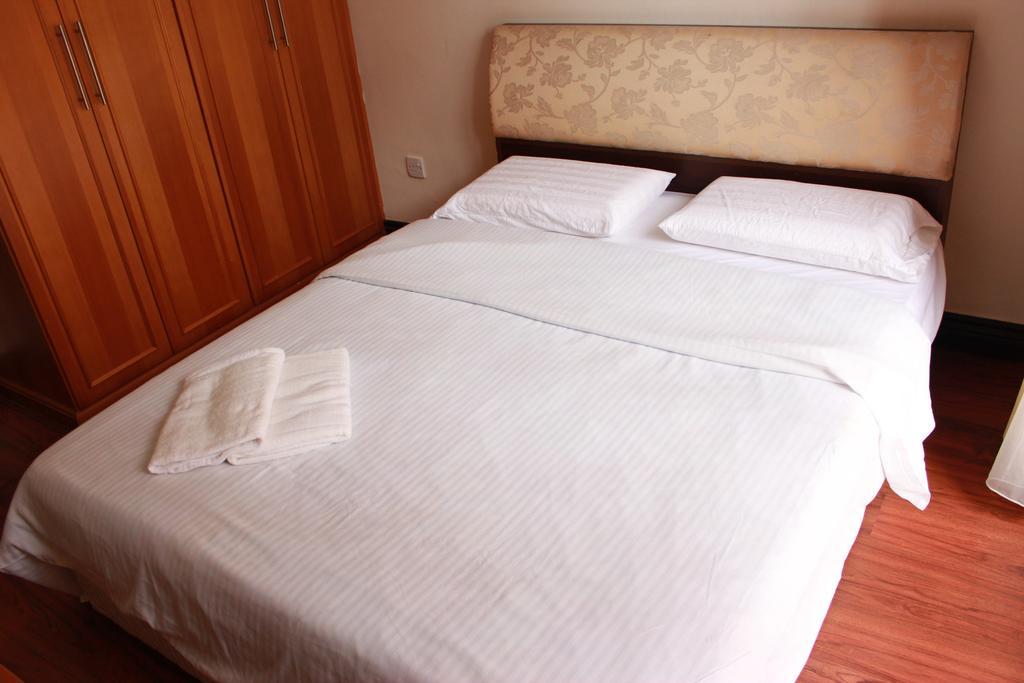 Homestay Marina Court Resort โกตาคินาบาลู ภายนอก รูปภาพ